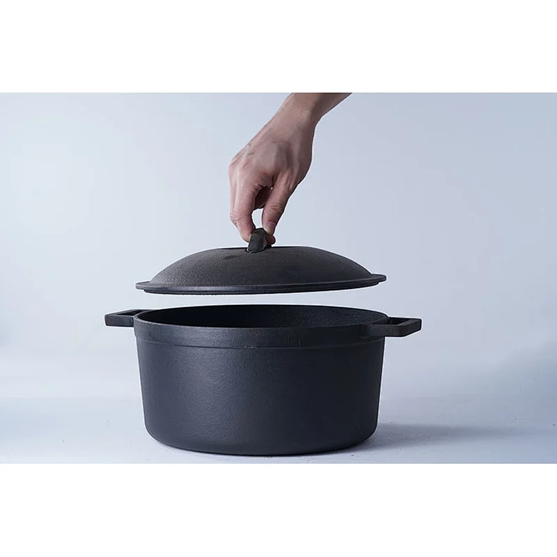Wholesale cookware custom brand available classic design good quality black round enameled cast iron dutch oven