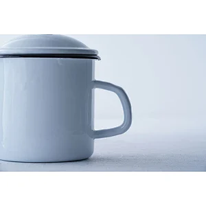 Wholesale household school office classic white round carbon steel enamel water coffee tea milk cup high quality with lid