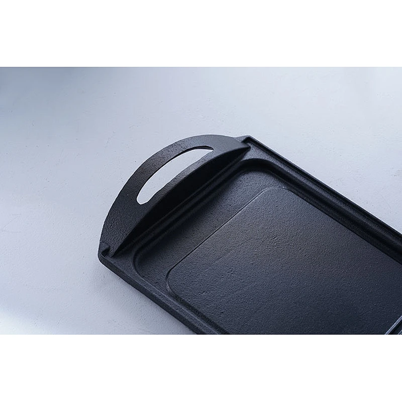 Wholesale rectangular black big capacity kitchen rectangular preseasond cast iron frying pan cookware with two side handle