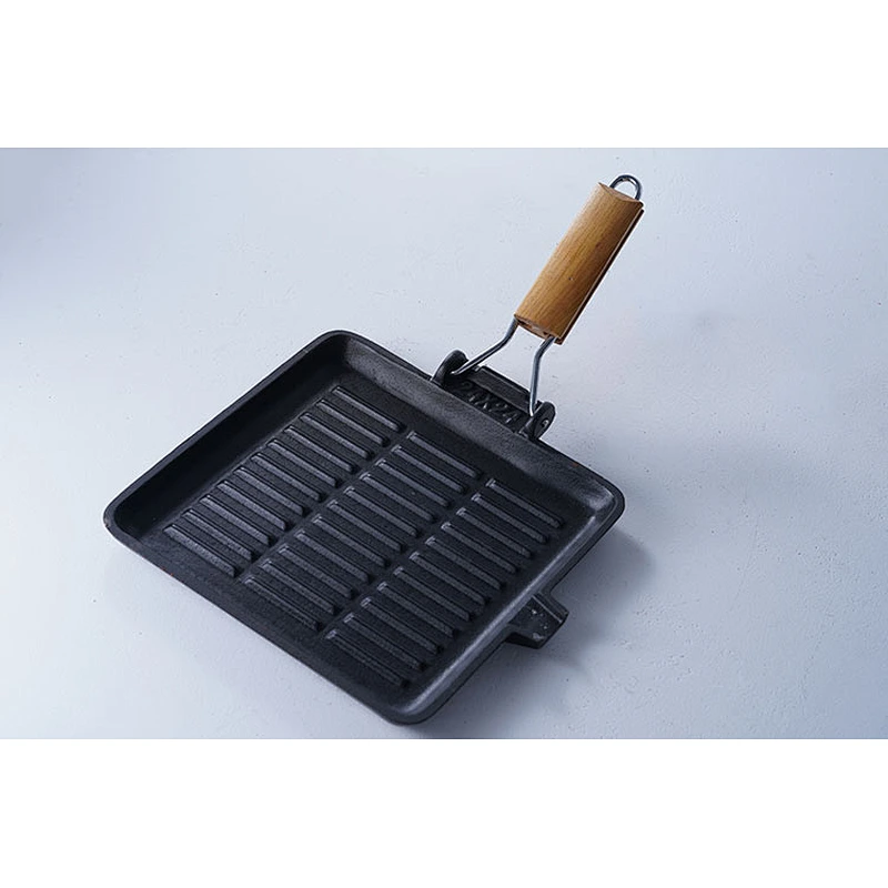 Wholesale durable black square shallow bottom cast iron preseasoned frying pan skillet with insulated wooden handle