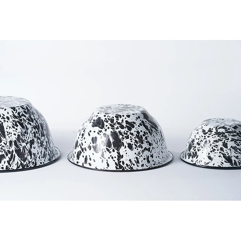 Wholesale durable household dinnerware multiple sizes available spot pattern carbon steel enamel salad bowls set