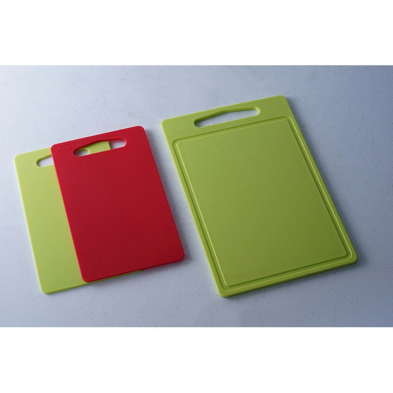 Hot sale universal household restaurant colorful multiple sizes and shapes 3pcs plastic cutting board chopping board set