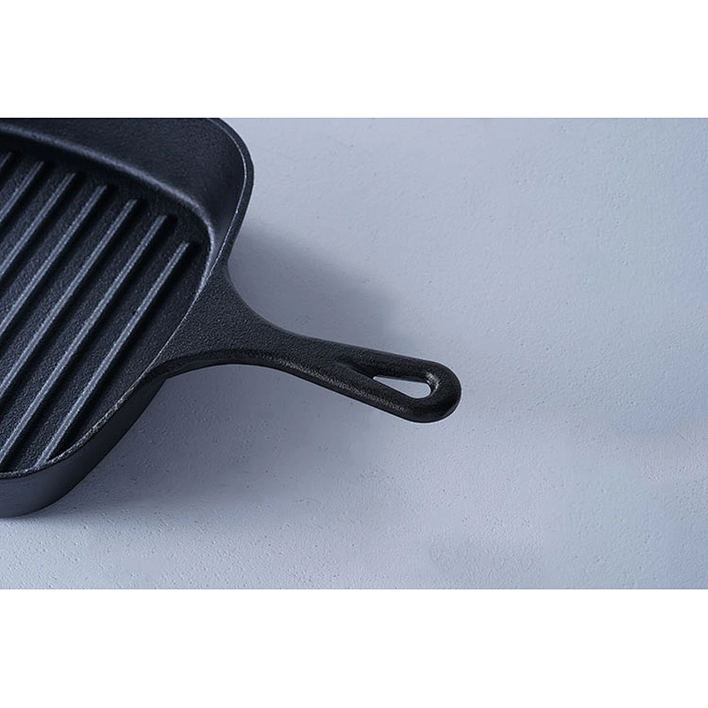Classic pattern household restaurant universal cookware black square cast-iron preseasoned skillet frying pan with one handles