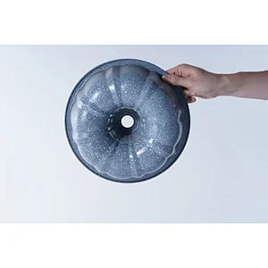 Hot sale household restaurant bakery universal custom carbon steel non stick coating bake doughnut cake baking tools mold