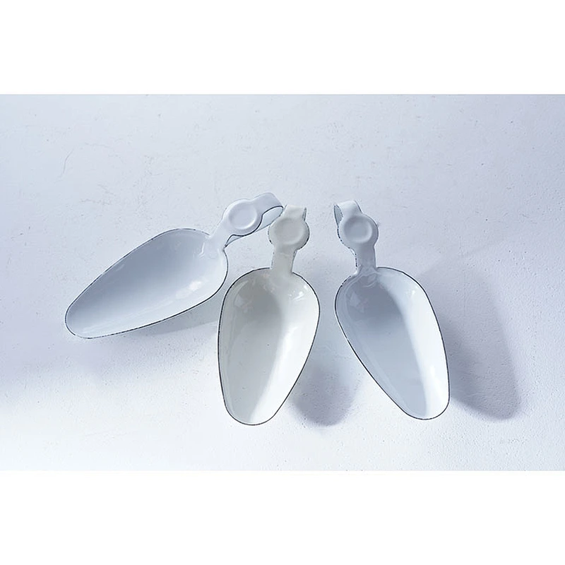 Wholesale professional tableware supplier OEM small white carbon steel enamel spoon tea water soup scoop