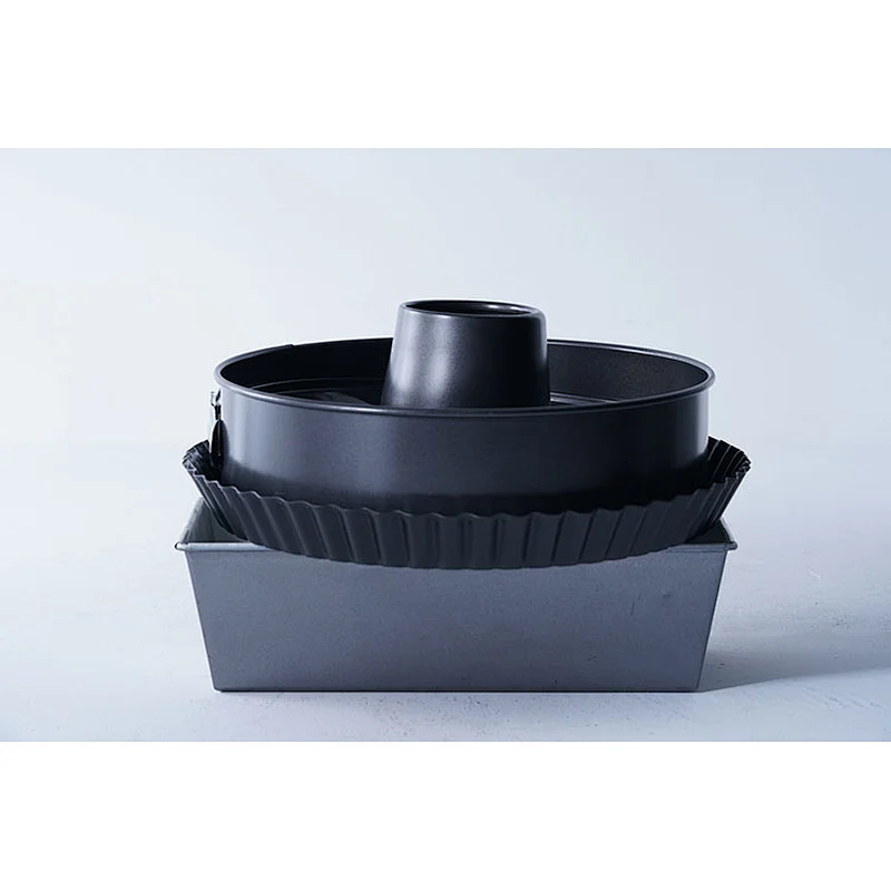 Hot sale household durable practical rectangle round doughnut shape cake mold bakeware sets for cake decorating