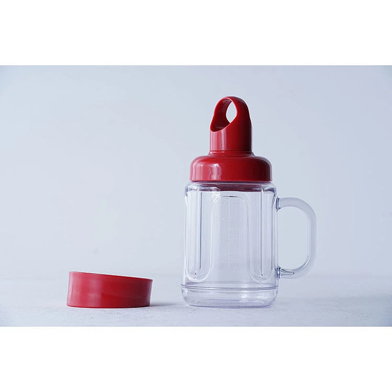 Multifunction household outside portable cap and straw cap red fashionable juice cup water bottle with one handle