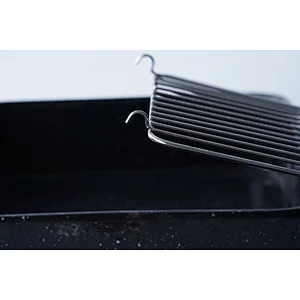 Wholesale custom design carbon steel enamel serving plates black rectangular dishes with handles and net rack