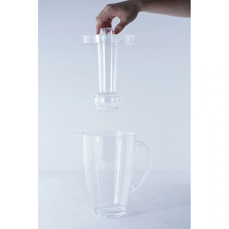 Hot sale household hotel teatime kitchenware plastic cooling cylinder fruit infuser water filter bottle with lid