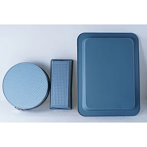 Wholesale beautiful blue multiple shapes carbon steel non stick coating oven tray baking pan bakeware tray set