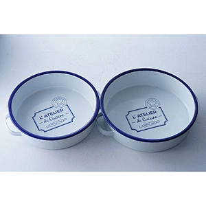 Hot sale personalized printing white round flat bottom carbon steel enamel fruit plate for kids with two side handles