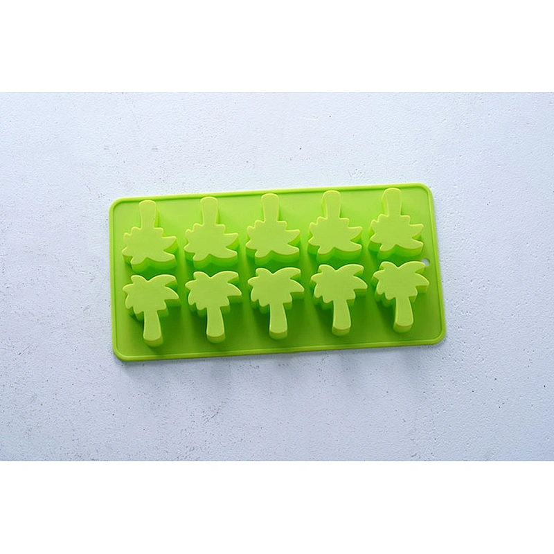 Wholesale safe material high temperature resistance green coconut tree shape silicone ice chocolate pudding cake baking molds
