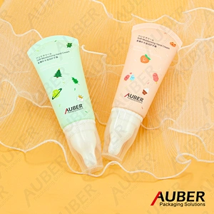 Special nipple plastic squeeze tubes
