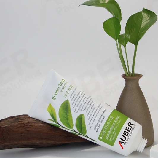 Plastic Squeeze Tubes for Facial Cleanser