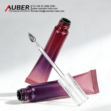 Lip Gloss Tube with Wand Applicator
