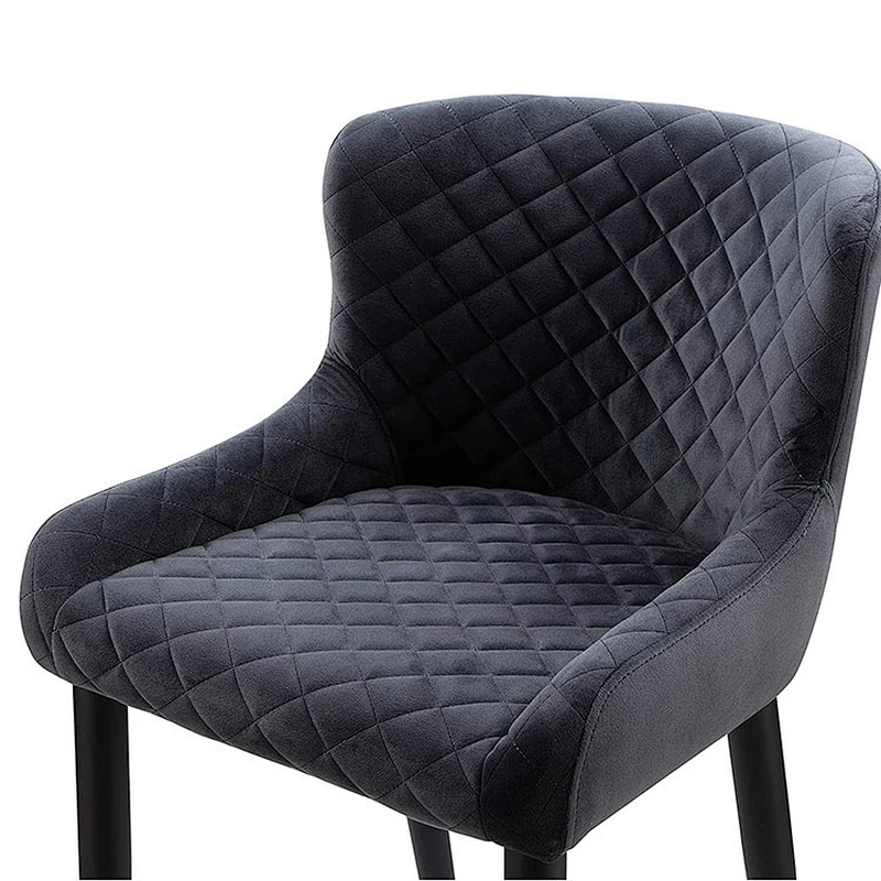 Padded velvet seat with diamond-tufted design modern dining room chair
