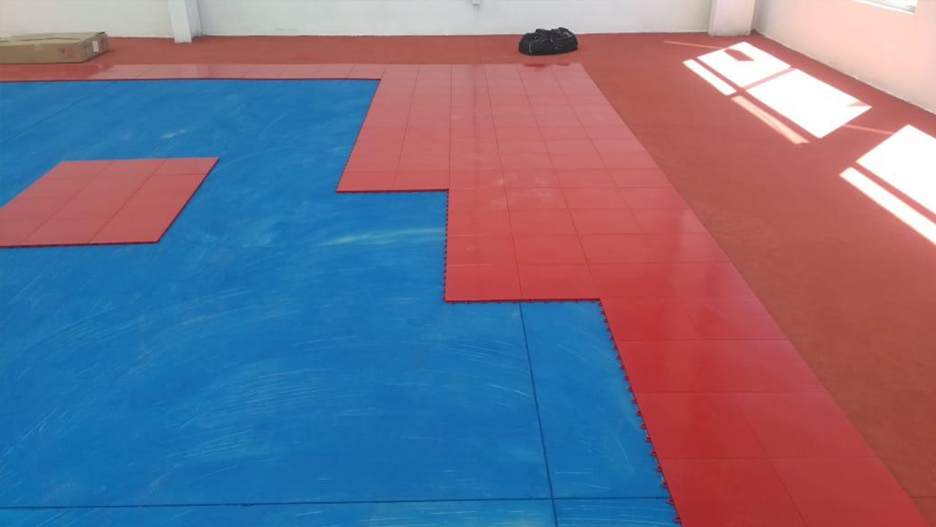 solid surface pp tile