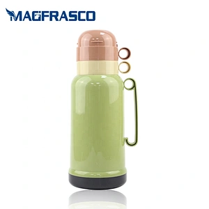 Manufacturer 1.8L Home Outside Glass Refill Plastic Body Travel Vacuum Flask Thermos with 2 Cups
