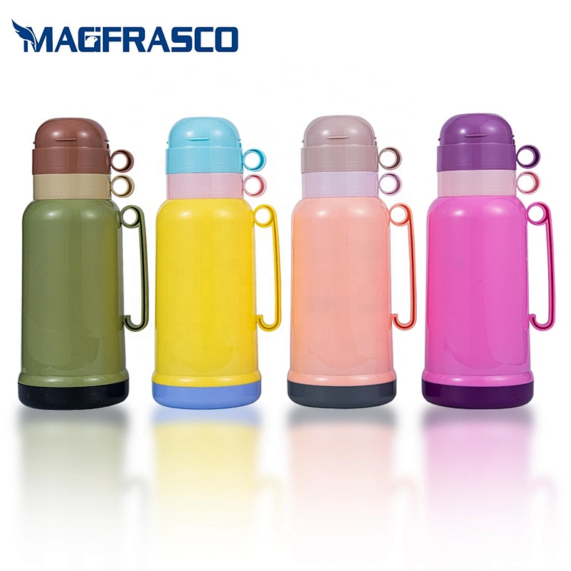 Manufacturer 1.8L glass liner inner vacuum insulation coffee thermos thermal plastic flask with two cups