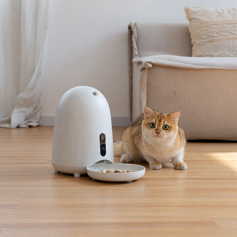 best selling pet products Cat Bowl Feeder with Wifi Camera app control 2L capacity
