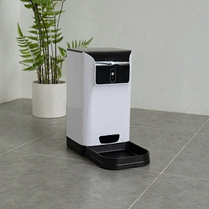 New Smart Wifi Remote Control Pet Feeder Microchip Automatic Dog Pet Bowls Food Feeder