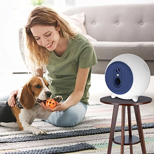 Automatic dog Interactive Smart Wifi APP Remote Control Pet Camera Food Treat Feeder Dispenser