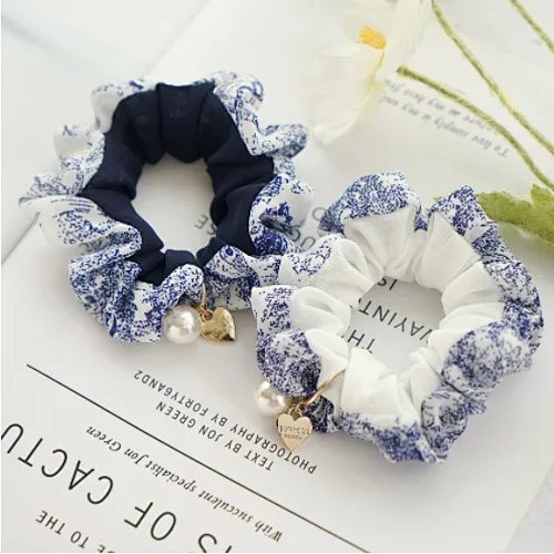 Korea's new blue and white porcelain chiffon fabric head flower of the pearl large intestine hair ring