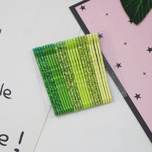 Green hair clip