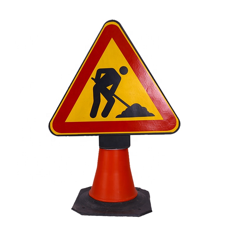 China Hot Selling New Design Traffic Aluminum Sign Portable Traffic Led Sign Display Traffic Sign