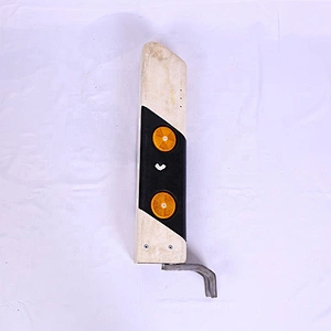 Custom China Hot Sales Road Reflective Delineator Post Warning Delineator Post