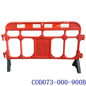 Custom China Factory New Products Traffic Road Safety Barrier Plastic Traffic Barrier Portable