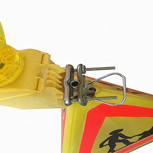 Flexible Roll Up Retractable Tripods Reflective Road Safety Traffic Signs For Warning Signs