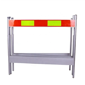 Alumium Panel Barrier