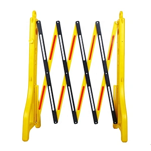 China Factory Direct Supply High Quality Traffic Fence Barrier Concrete Traffic Barrier Traffic Signal Expandable Barrier