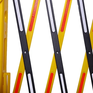 China Factory Good Price Traffic Safety Barrier Traffic Collapsible Barrier Traffic Signal Barrier
