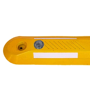 Wholesale Best Selling High Quality Rubber base Reflective Flexible Post Roadway Lane Separator