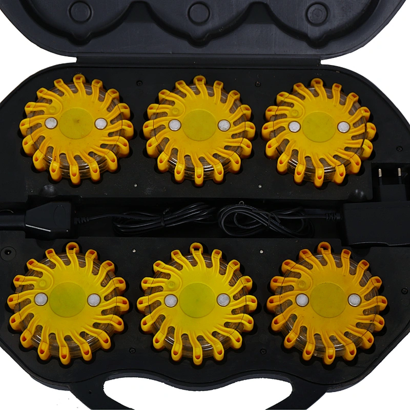 China New Design Waterproof 6 Pack LED Road Flare Rechargeable Emergency Safety Flashing Led Warning