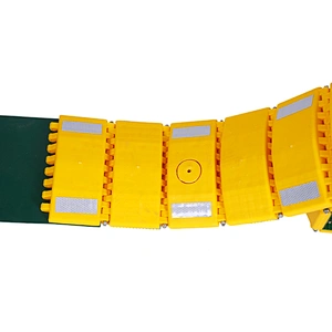China Hot Sale High Quality Retractable Flexible Plastic Speed Hump Portable Speed Bumps