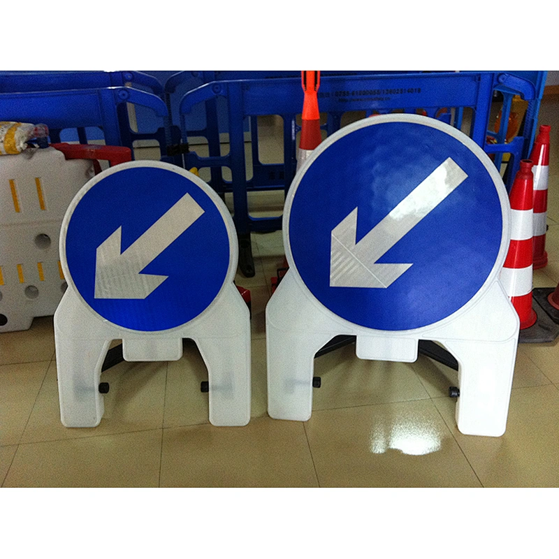 Hot Sale New Design Traffic Signs Blue Arrow Traffic Sign And Meanings Street Cones Traffic