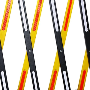 China Factory Direct Supply High Quality Traffic Fence Barrier Concrete Traffic Barrier Traffic Signal Expandable Barrier