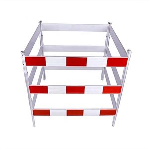 Alumium Panel Barrier