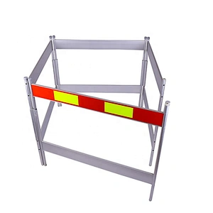 Alumium Panel Barrier