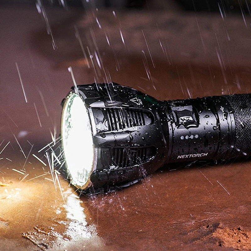 NEXTORCH Saint Torch 30 reddot win super bright flashlight waterproof USB rechargeable flashlight powerbank search rescue torch