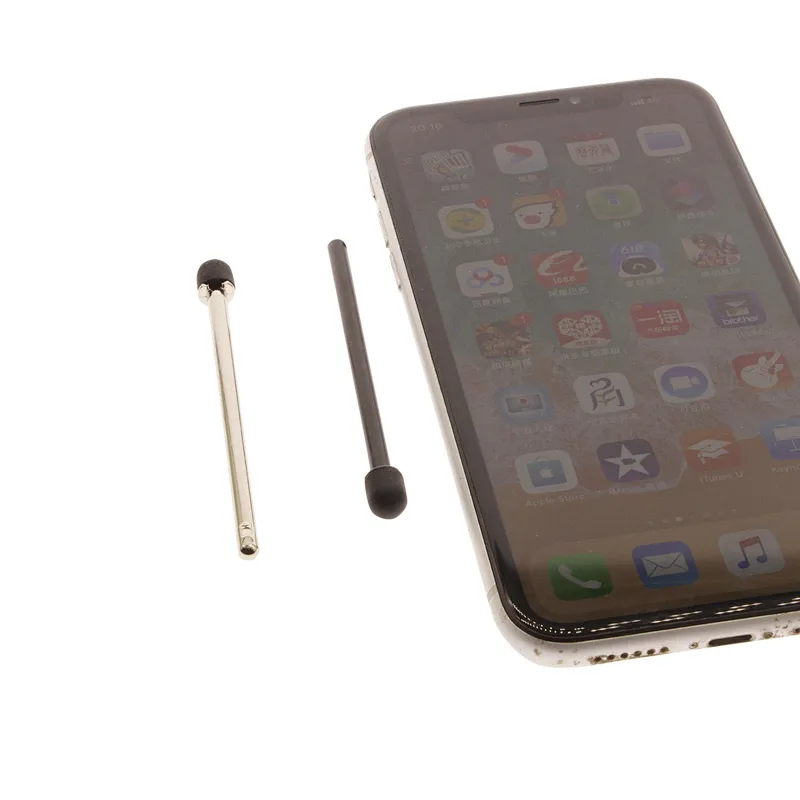 Simple disposable pen, compatible with 95% of the electronic screen, instead of finger to screen contact, reduce the risk of public health transmission