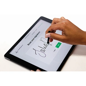 A disposable stylus reduces direct contact with the electronic screen to reduce the risk of bacterial infection from the screen
