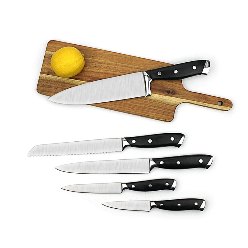 High Class extremely sharp forged blade with full tang kitchen knives