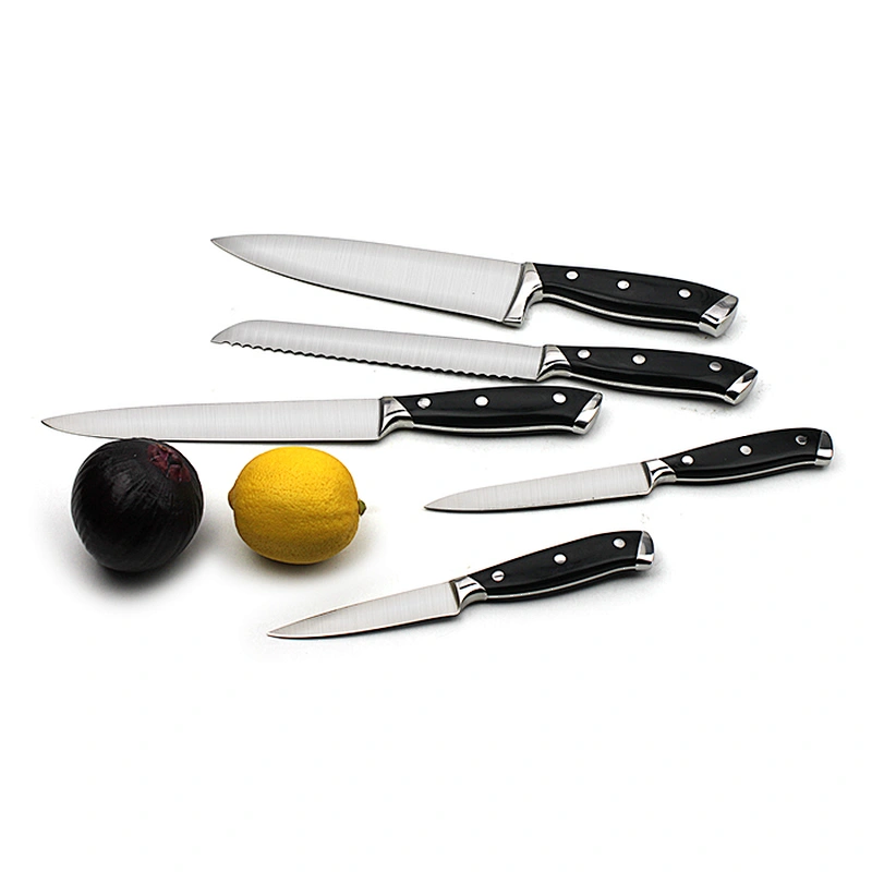 High Class extremely sharp forged blade with full tang kitchen knives