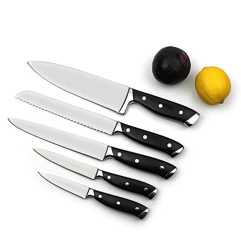 High Class extremely sharp forged blade with full tang kitchen knives