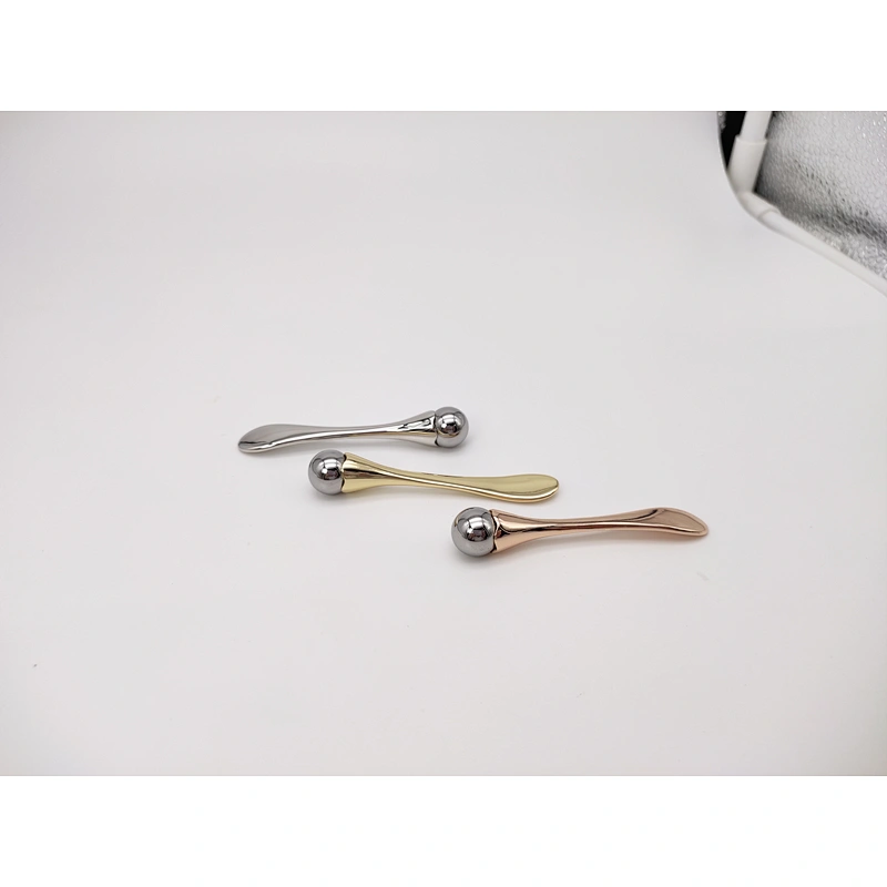 2020 new design eye care massage tool 3D face roller eye cream massage device