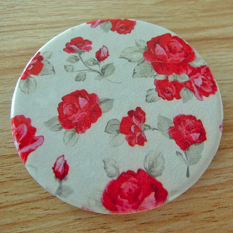 High-quality decorative folding PU leather compact pocket mirror